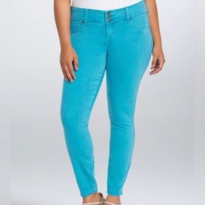 Torrid jeggings in aqua - previously worn